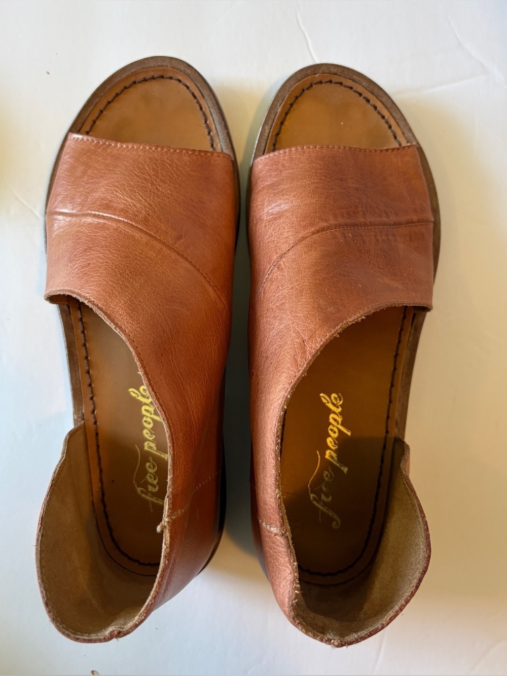 FREE PEOPLE MONT BLANC SANDAL In TAN Size 36 / 6 Spanish crafted Leather - Picture 2 of 7